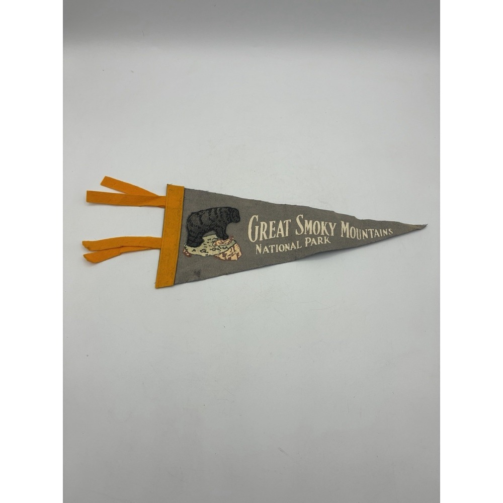 Vintage Great Smoky Mountains National Park 26 Inch Travel Pennant Black Bear